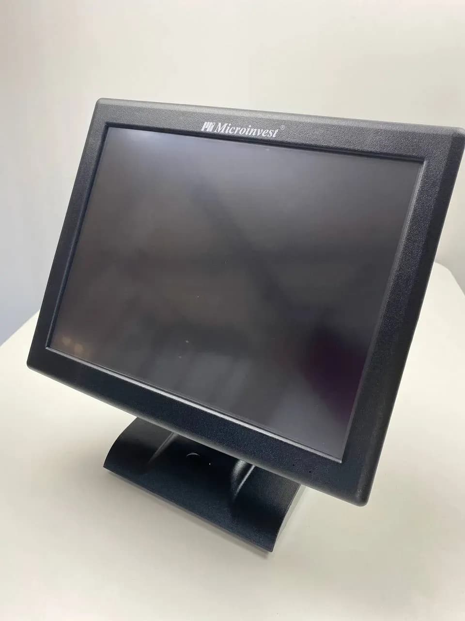 Фотография для товара 15 X6 (Q1) (J1800/4gb/64ssd)6x usb,2xRS232